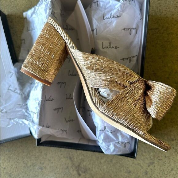 New Lulus Dorothea Rose Gold Crinkle Knotted Bow Heels - Picture 3 of 7